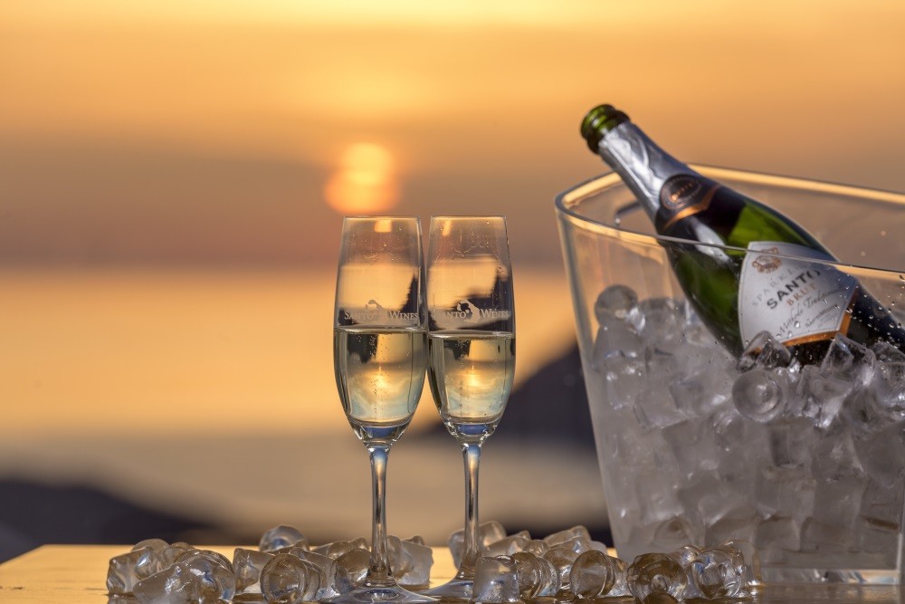 santorini-sightseeing-tour-with-dinner-at-sunset-logo