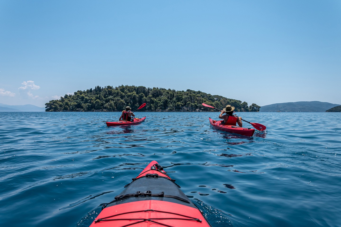 sea-kayaking-full-day-guided-experience-sea-kayaking-full-day-guided-exp-logo