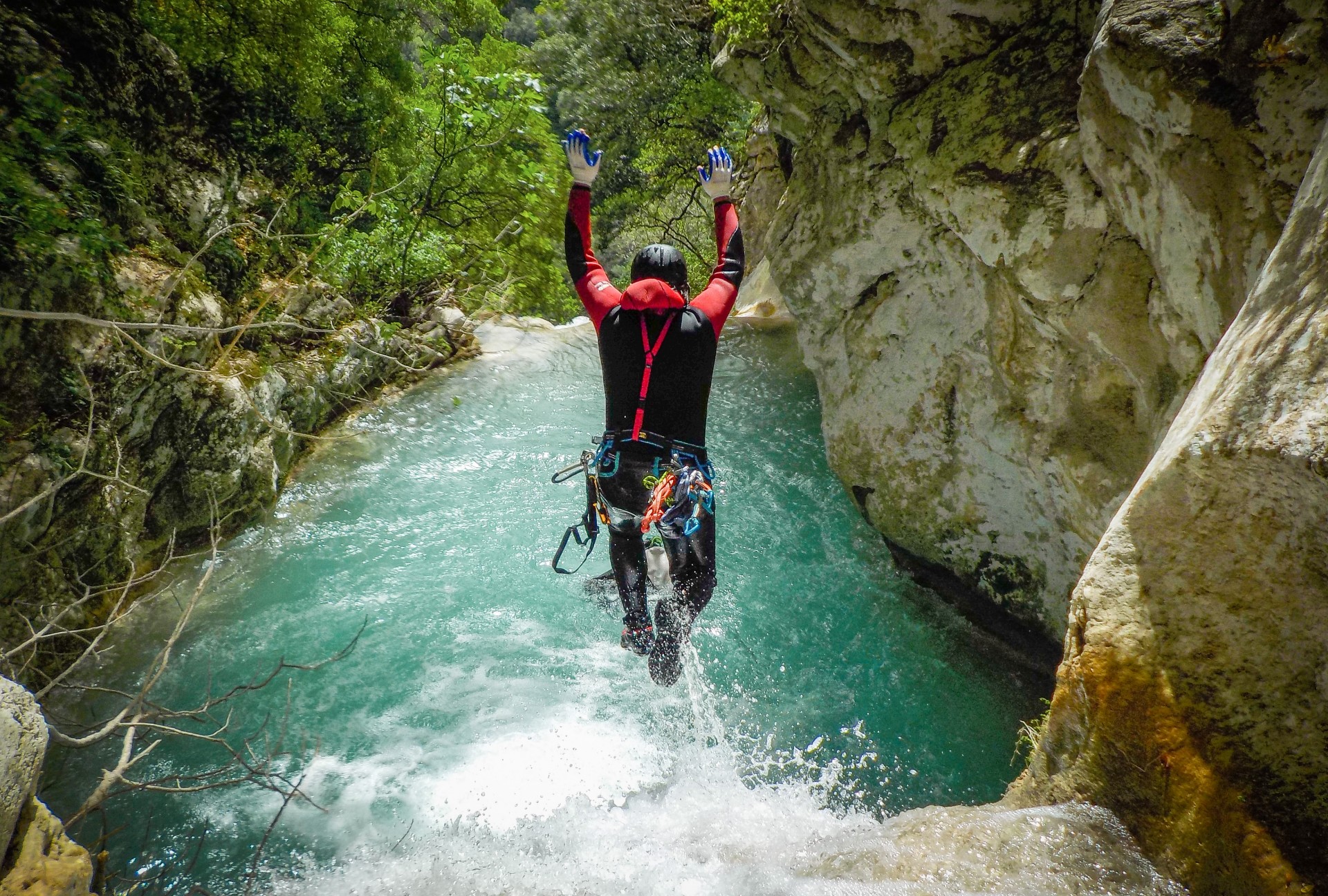 Canyoning Neda waterfalls