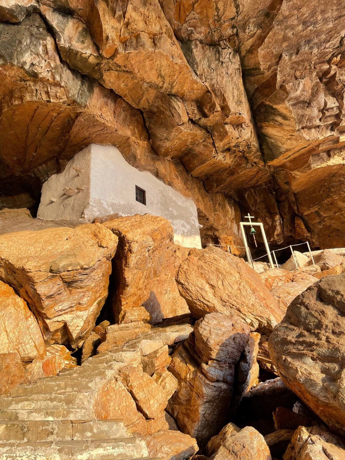 syros-hike-to-saint-stefanos-chapel-galissas-beach-logo