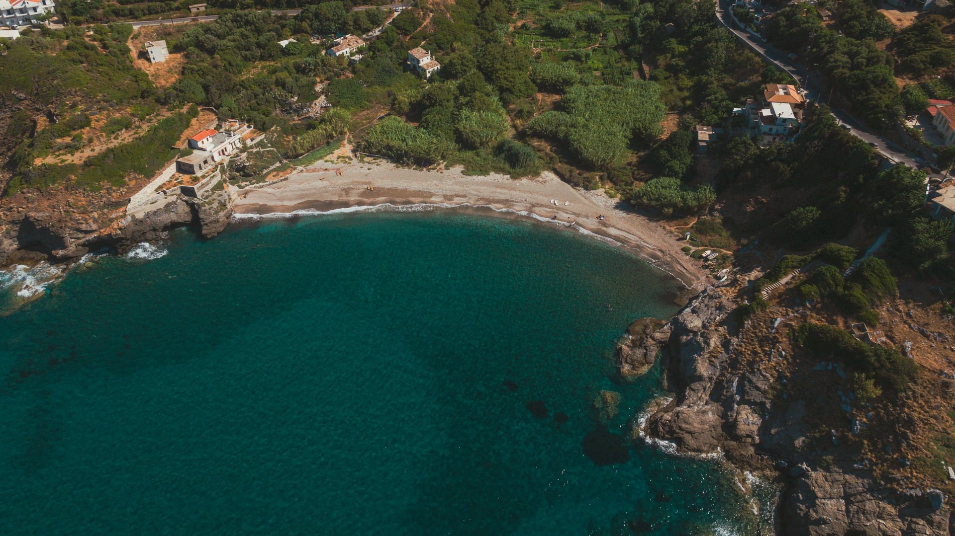 Calm and tranquil Fles is one of Ikaria’s greenest beaches
