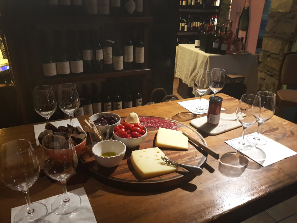 Athens Private Food and Wine Tasting Tour